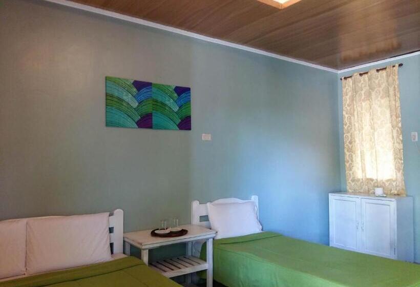 Трехместный Номер Стандарт Вид на Сад, Coco Grove Nature Resort