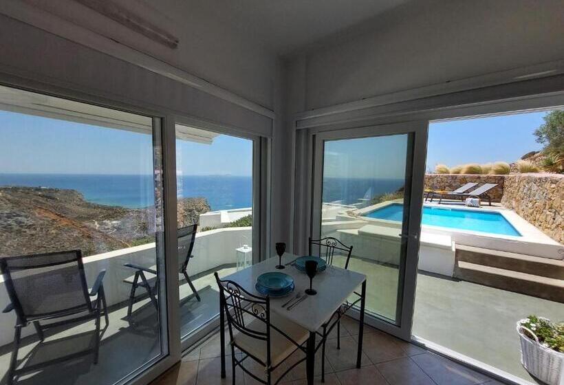 스위트, Apollon Village