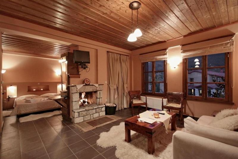 חדר סופריור, Vitina House