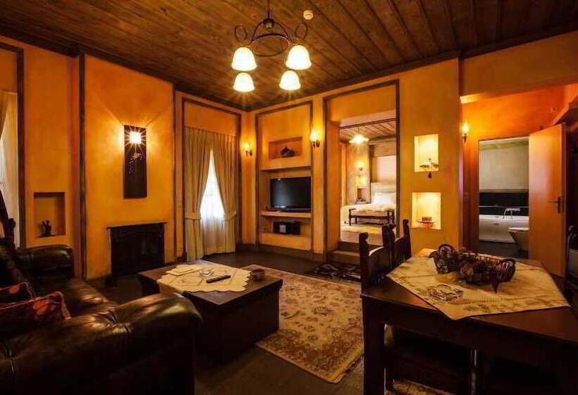 חדר סופריור, Vitina House