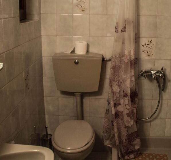Номер Стандарт Трехместный, Christofer S Rooms