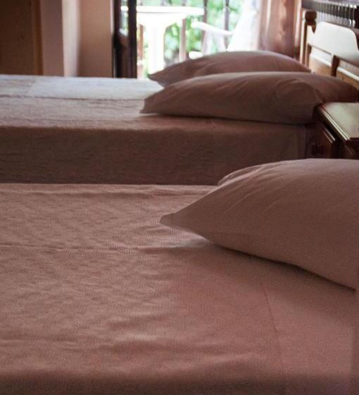 스탠다드 트리플 룸, Christofer S Rooms