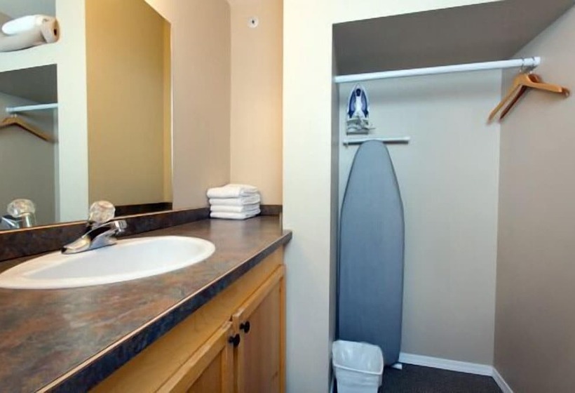 套房, Vance Creek Hotel & Conference Centre