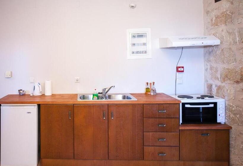 带1个卧室的公寓, Anigraia