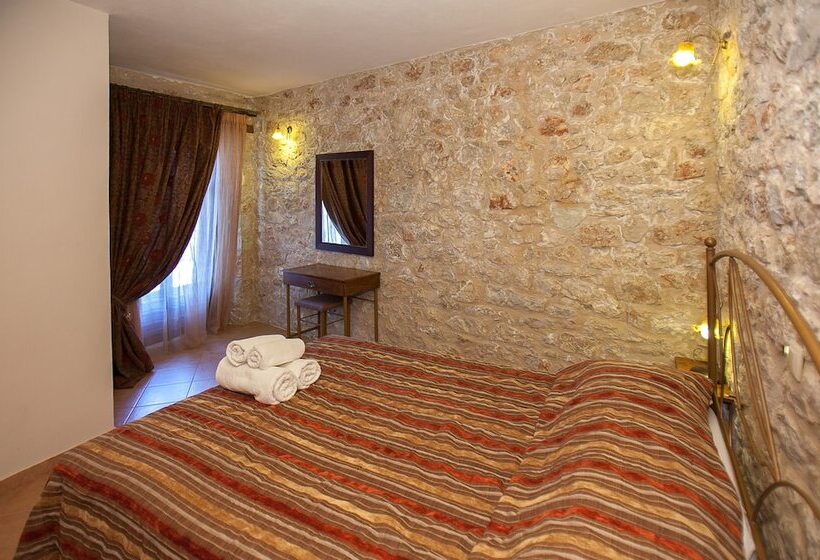 带有一个卧室和海景的高级公寓, Anigraia