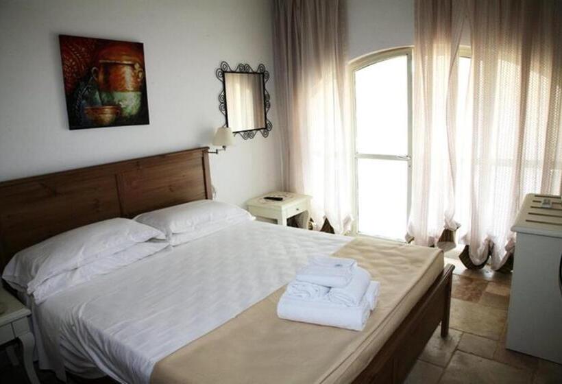 Полулюкс, Agriturismo Tenuta Mazzetta