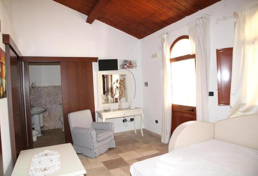 Полулюкс, Agriturismo Tenuta Mazzetta