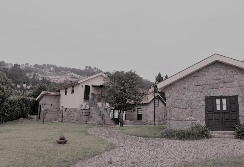 شقة غرفتين, Aldeia Do Tâmega