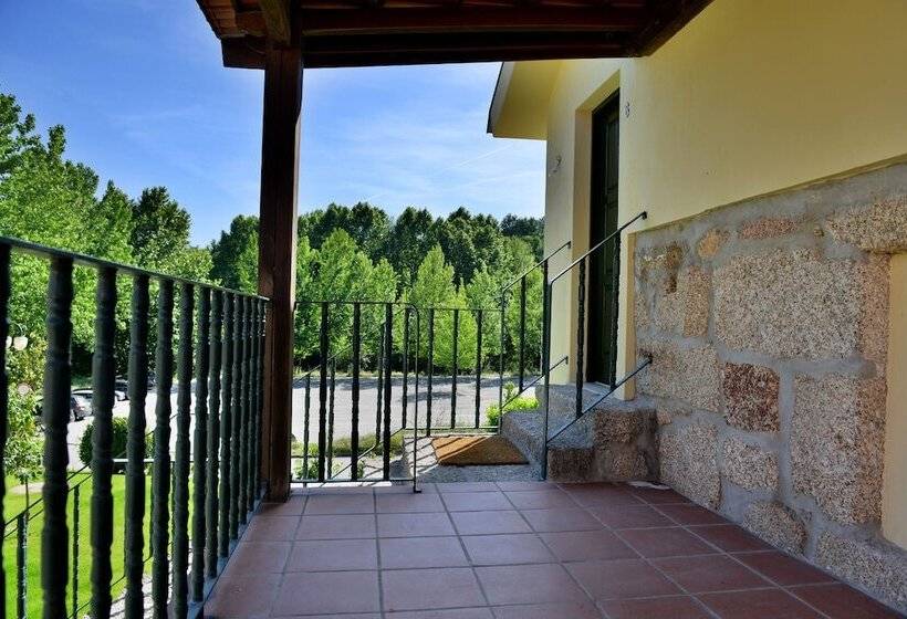 شقة غرفتين, Aldeia Do Tâmega