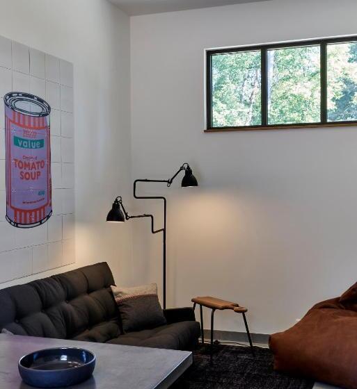 Люкс, Chateau De La Resle   Design Hotels