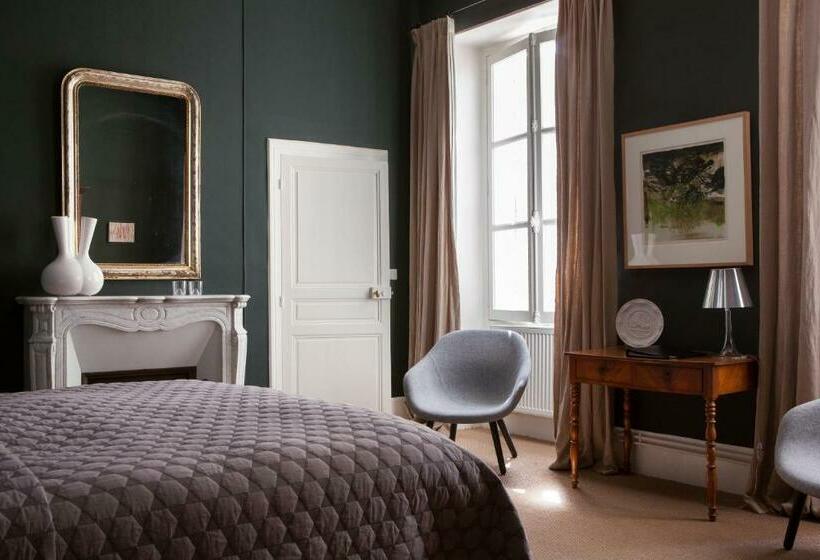 Номер Deluxe Вид на Сад, Chateau De La Resle   Design Hotels