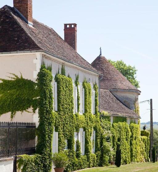 Люкс Кровать Кинг, Chateau De La Resle   Design Hotels