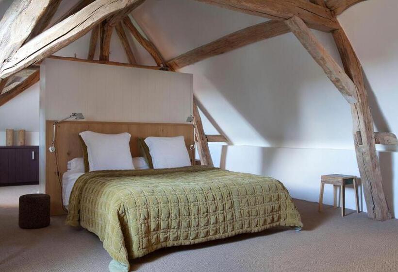 Люкс Кровать Кинг, Chateau De La Resle   Design Hotels