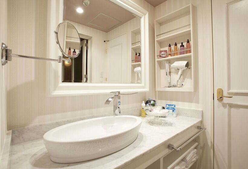 اتاق لوکس, Alfa Kyoto