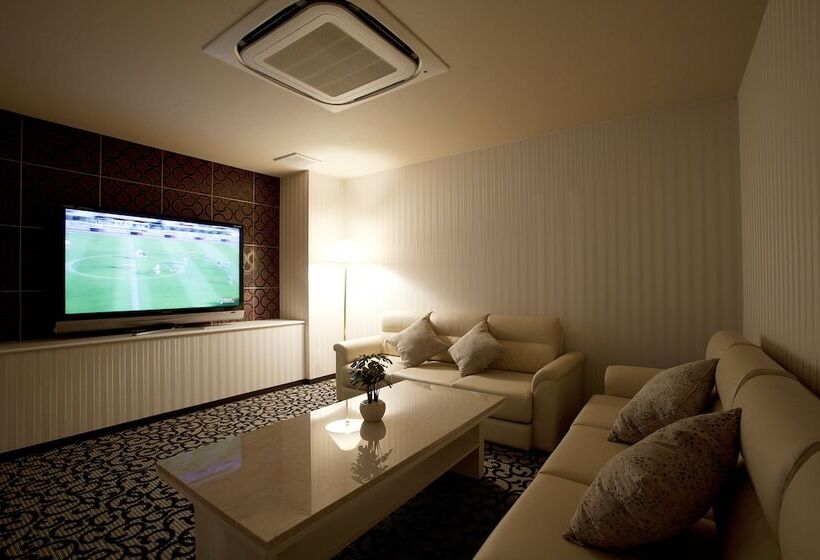 سوییت, Alfa Kyoto