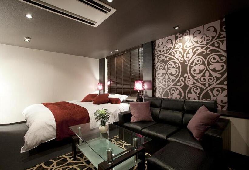 اتاق لوکس, Alfa Kyoto