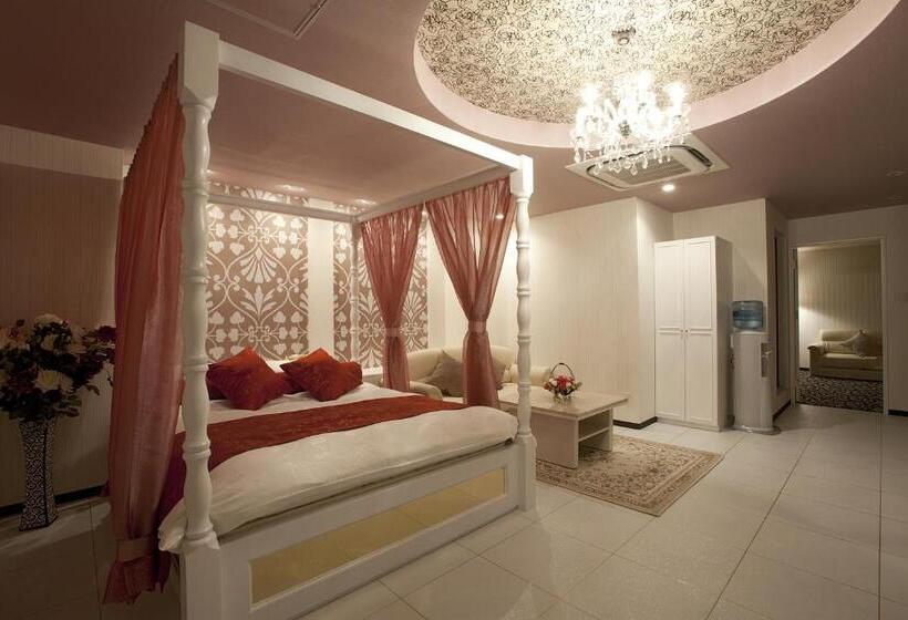 سوییت, Alfa Kyoto