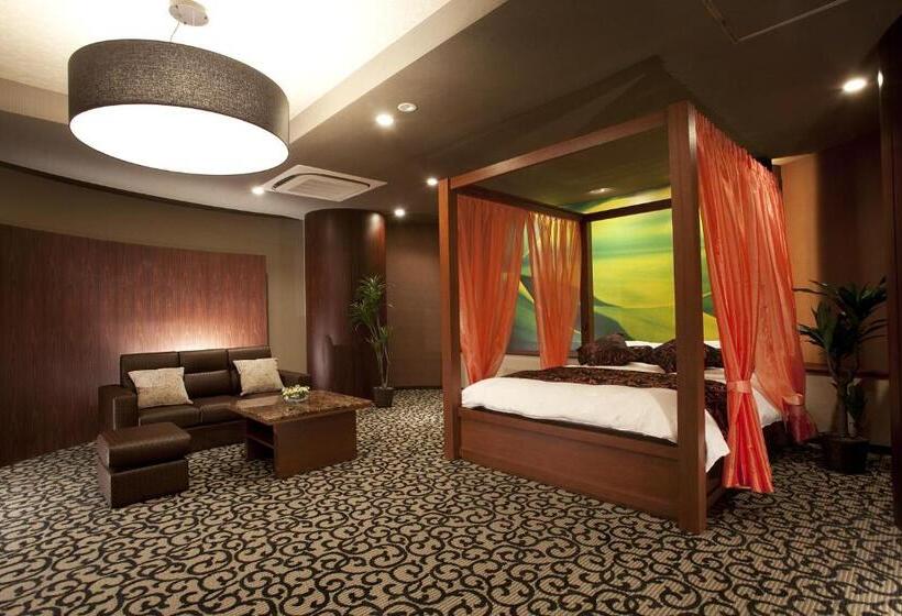 سوییت, Alfa Kyoto