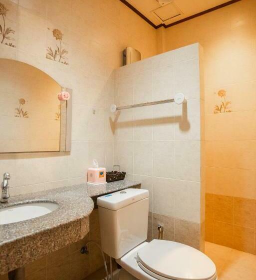 חדר סטנדרט, Ban Ao Thong