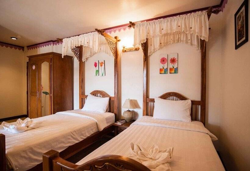 חדר סופריור, Ban Ao Thong