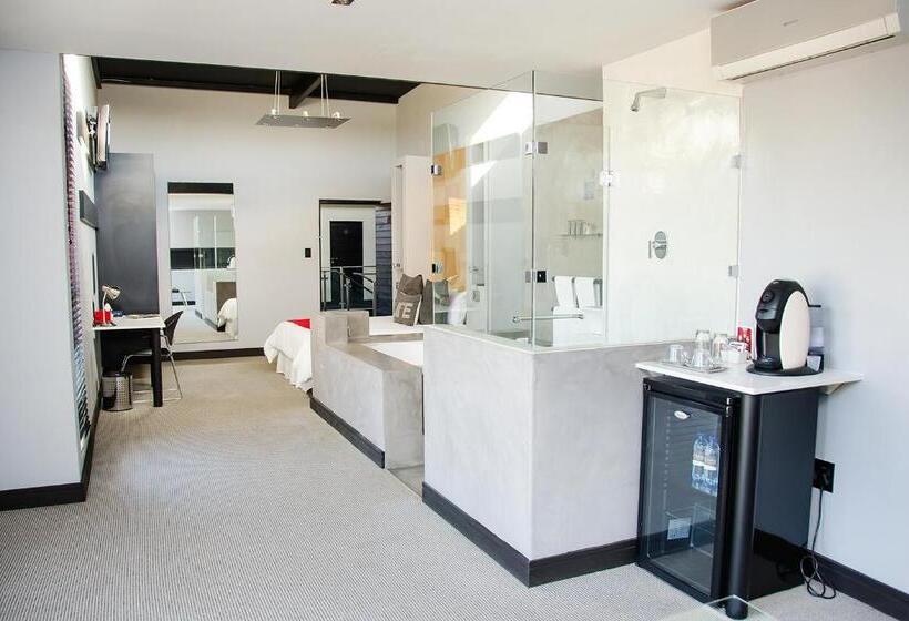 جناح إدارى, City Living Boutique