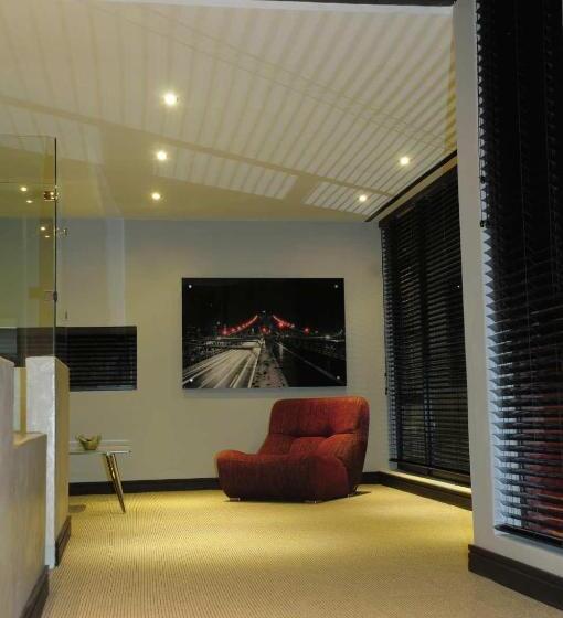 جناح إدارى, City Living Boutique