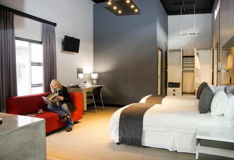 غرفة قياسية, City Living Boutique