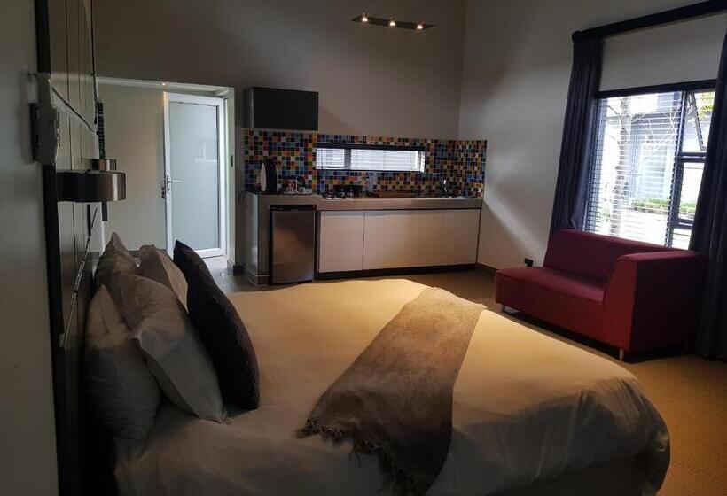 غرفة قياسية, City Living Boutique