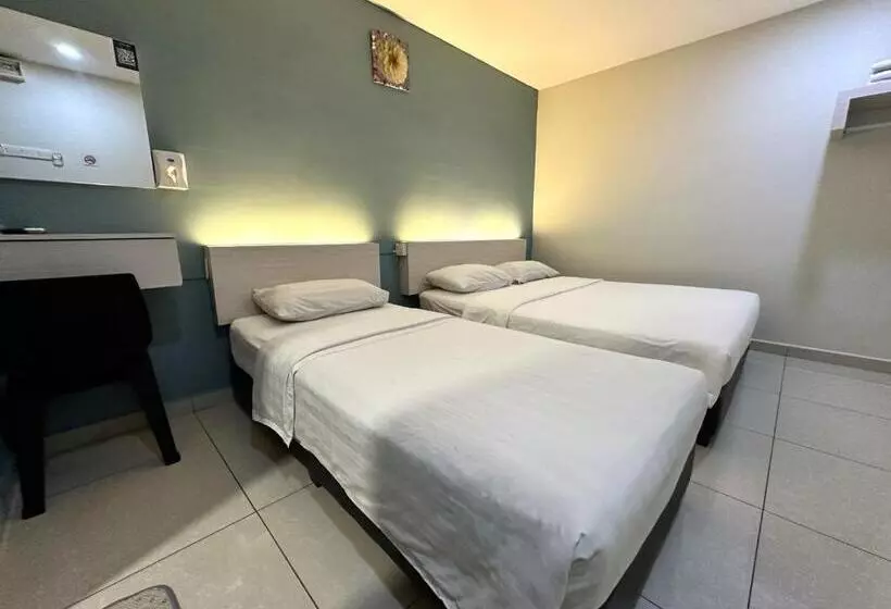 اتاق سوپریور سه تخته, De Uptown Hotel @ P.j. 222
