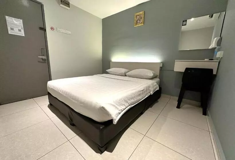 اتاق لوکس, De Uptown Hotel @ P.j. 222