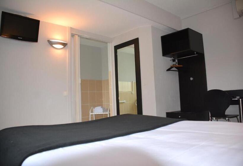Семейный Номер, Hôtel Le Floreal