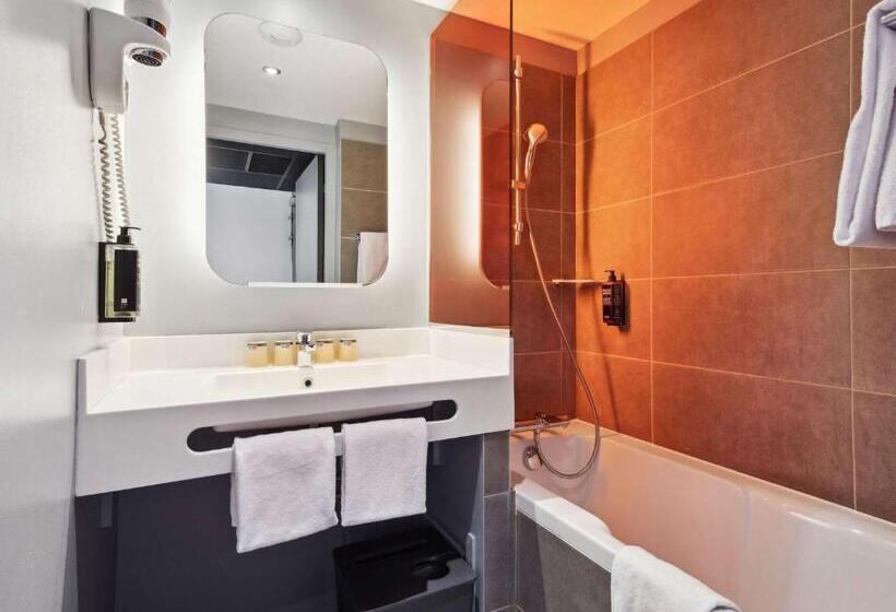 Полулюкс, Ibis Styles Paris Charles De Gaulle Airport