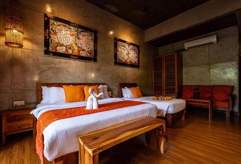 ガーデンビューのデラックストリプルルーム, Ipoh Bali