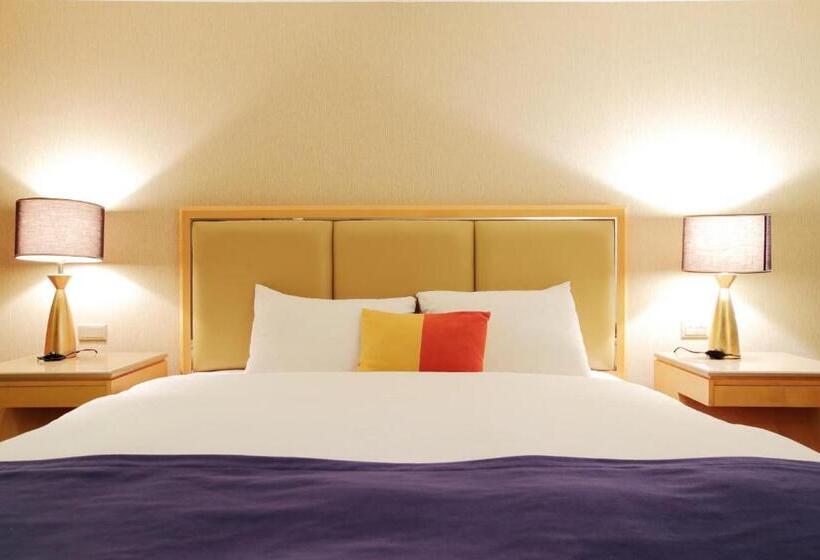 اتاق پرمیوم, Jin Hua