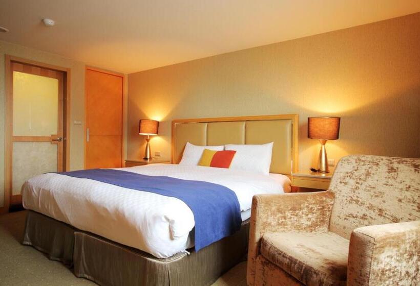 اتاق پرمیوم, Jin Hua