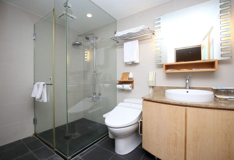 اتاق پرمیوم, Jin Hua