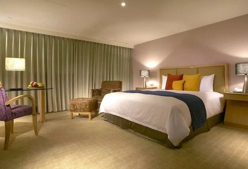 اتاق پرمیوم, Jin Hua