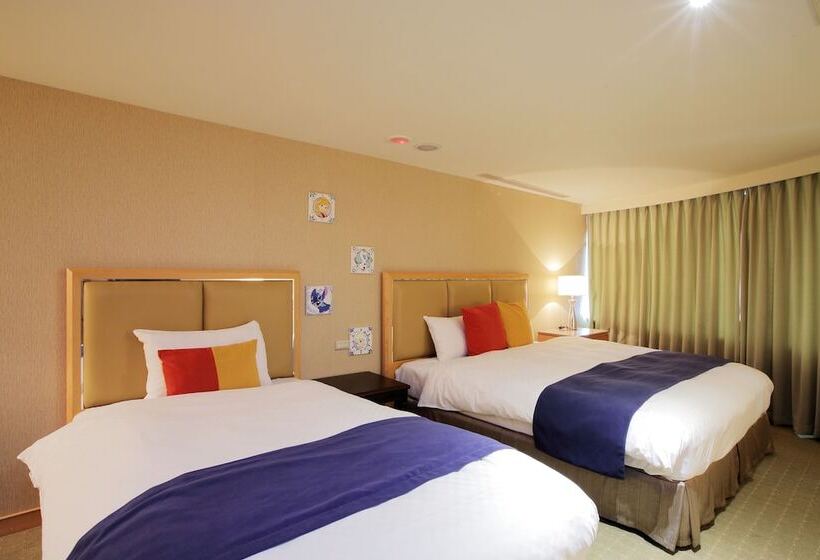 اتاق لوکس سه تخته, Jin Hua