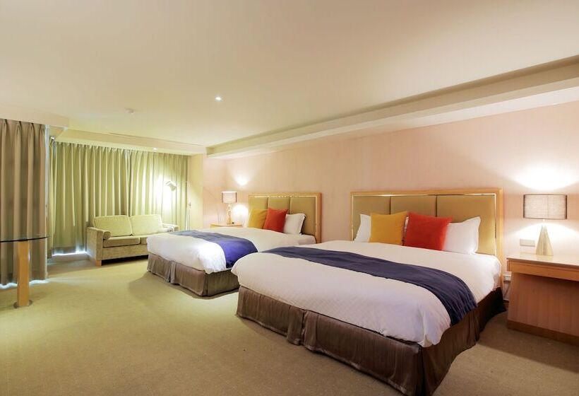 اتاق لوکس چهار تخته, Jin Hua