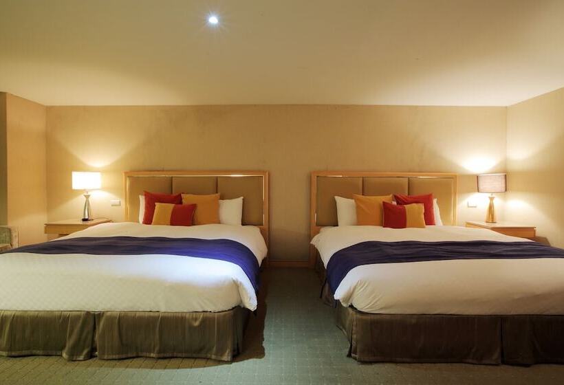 اتاق لوکس چهار تخته, Jin Hua