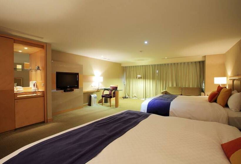 اتاق لوکس چهار تخته, Jin Hua