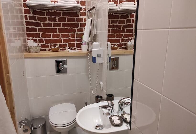 컴포트 룸, Maroseyka 2/15