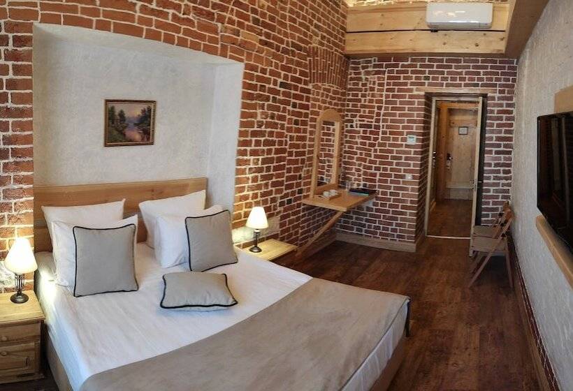 컴포트 룸, Maroseyka 2/15