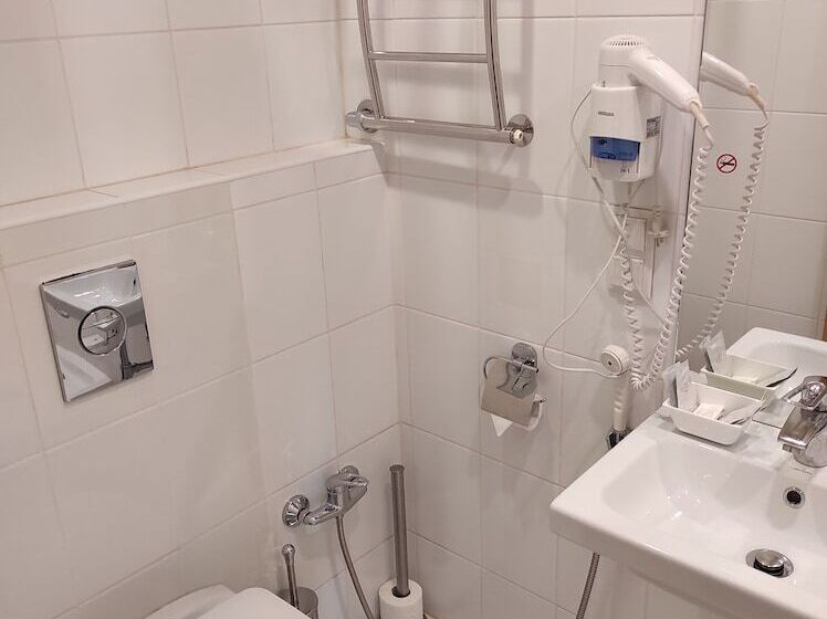 수피리어 룸, Maroseyka 2/15