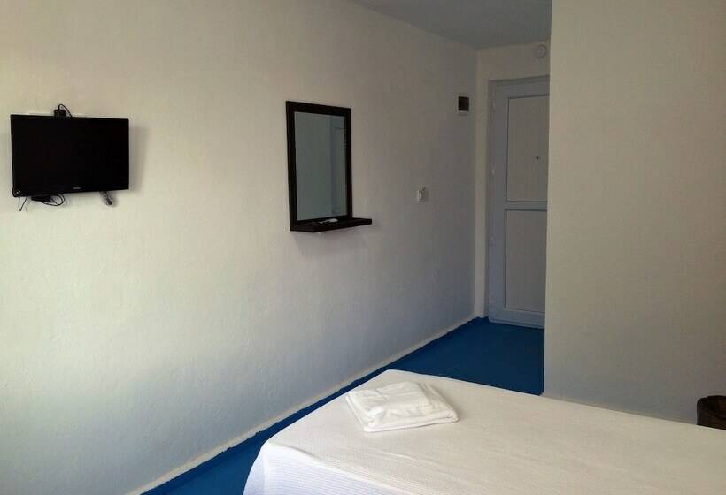 标准间, Marvel Beach