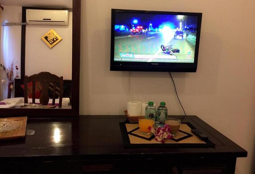 חדר משפחתי, Vientiane Sp