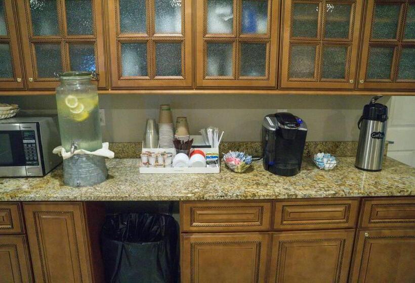 غرفة قياسية, Cameron Estate Inn & Restaurant