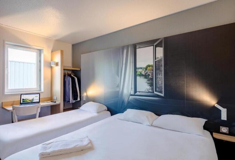 اتاق استاندارد سه نفره, B&b Hotel Poitiers 1 Futuroscope