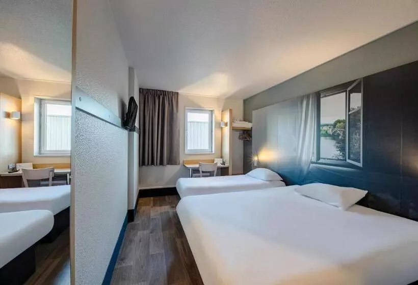 اتاق استاندارد سه نفره, B&b Hotel Poitiers 1 Futuroscope