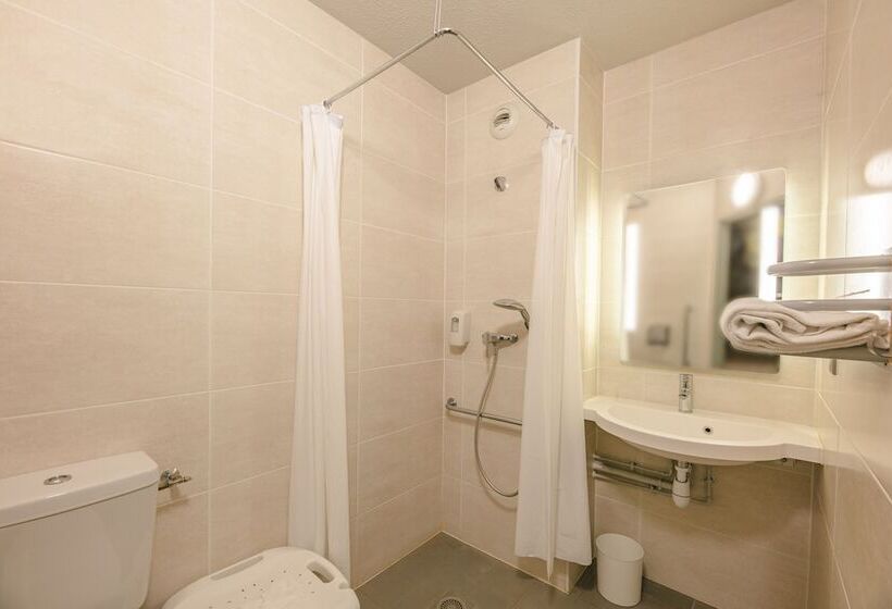 اتاق استاندارد برای معلولان, B&b Hotel Poitiers 1 Futuroscope